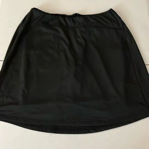 Skirtsports black skort small